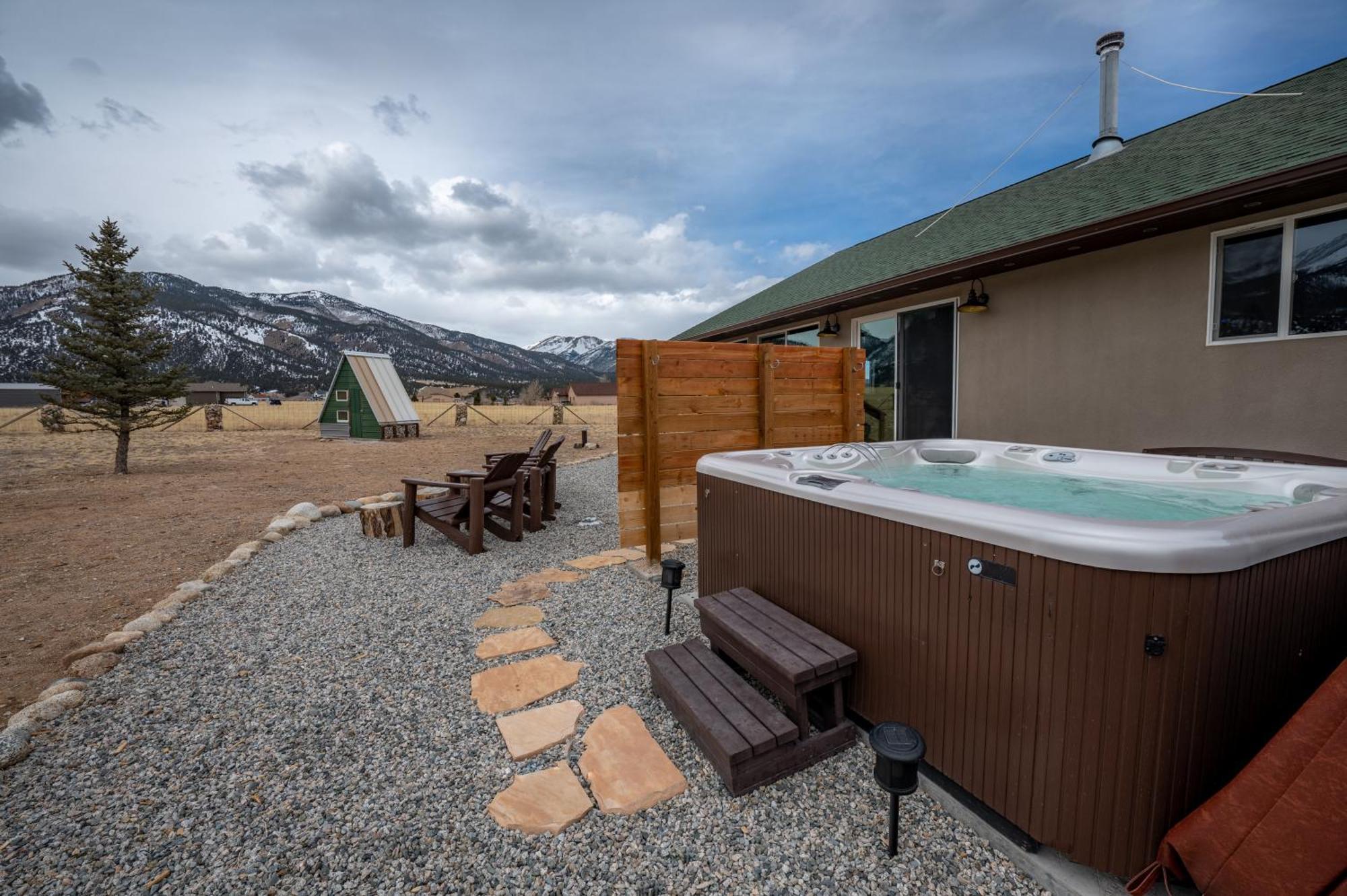 Buena Vista Mountain Retreat - Ultimate Privacy With Spa & Unbeatable Views מראה חיצוני תמונה